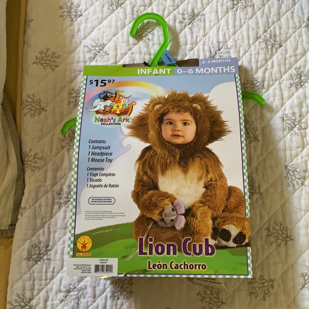 Lion costume
